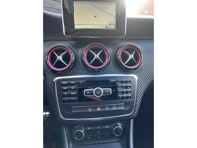 Mercedes-benz - 2015 - a-klasse - 180 ambition - gh-452-s - afbeelding 6 van  17