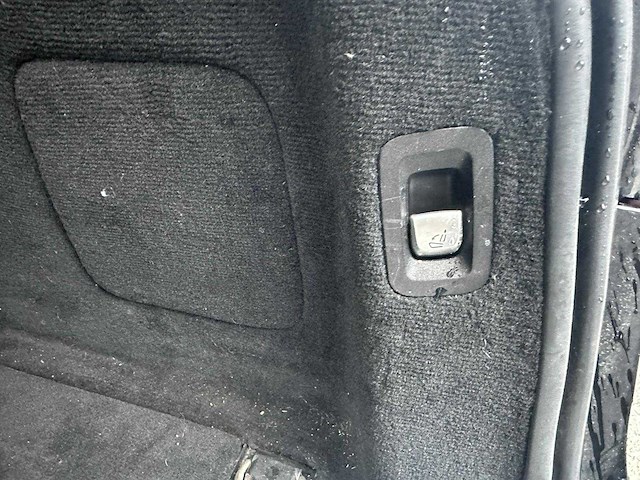 Mercedes-benz - 2015 - c-klasse estate - 400 4matic edition 1 - k-488-lz - afbeelding 27 van  33