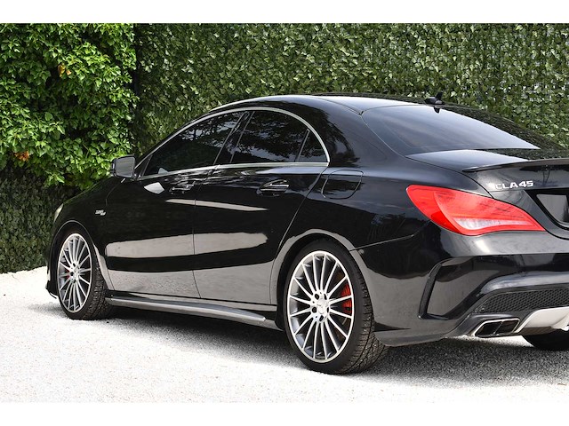 Mercedes-benz - 2015 - cla 45 amg - 2.0 viercilinder turbomotor - btw auto - afbeelding 15 van  59