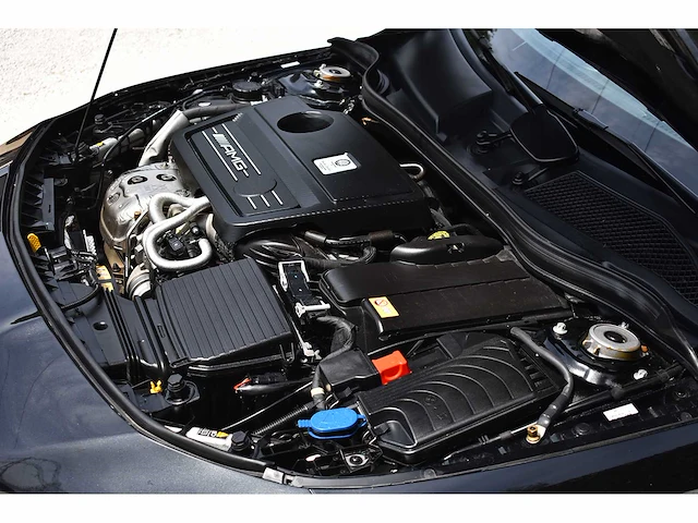 Mercedes-benz - 2015 - cla 45 amg - 2.0 viercilinder turbomotor - btw auto - afbeelding 29 van  77