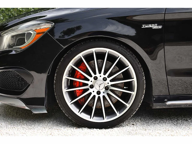 Mercedes-benz - 2015 - cla 45 amg - 2.0 viercilinder turbomotor - btw auto - afbeelding 14 van  52