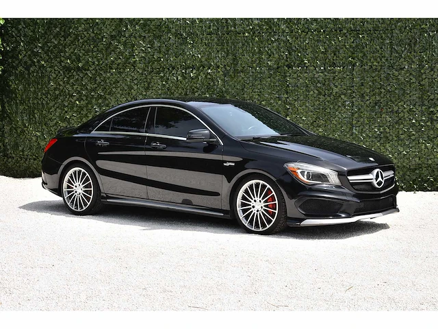 Mercedes-benz - 2015 - cla 45 amg - 2.0 viercilinder turbomotor - btw auto - afbeelding 23 van  52