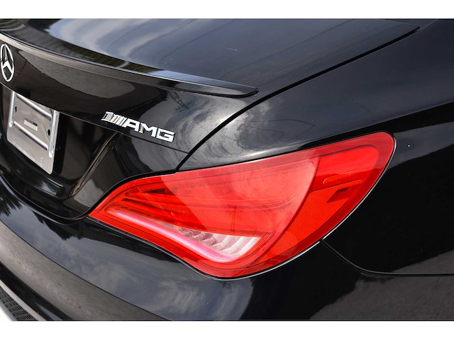 Mercedes-benz - 2015 - cla 45 amg - 2.0 viercilinder turbomotor - btw auto - afbeelding 25 van  71
