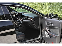 Mercedes-benz - 2015 - cla 45 amg - 2.0 viercilinder turbomotor - btw auto - afbeelding 53 van  71