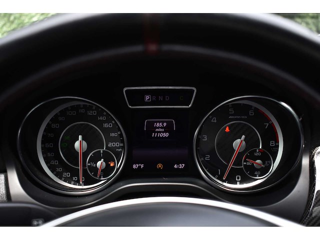 Mercedes-benz - 2015 - cla 45 amg - 2.0 viercilinder turbomotor - btw auto - afbeelding 60 van  71