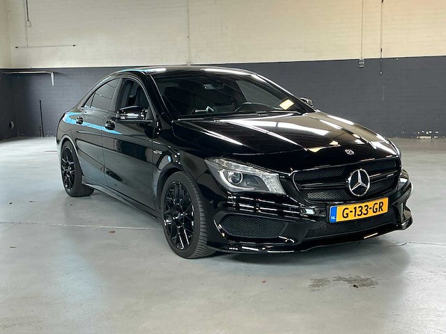 Mercedes-benz - 2015 - cla-klasse - amg 45 - personenauto - afbeelding 12 van  23