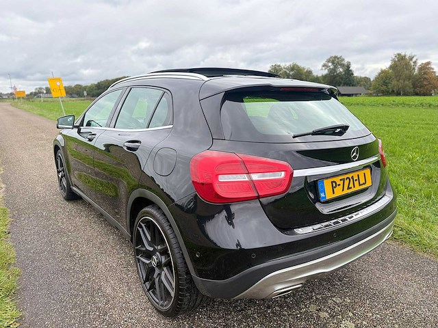 Mercedes-benz - 2015 - gla-klasse - 180 - p-721-lj - afbeelding 10 van  12