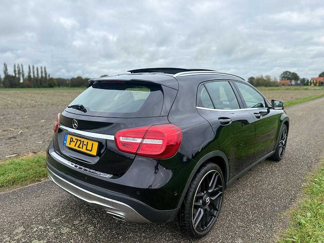 Mercedes-benz - 2015 - gla-klasse - 180 - p-721-lj - afbeelding 9 van  13