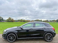 Mercedes-benz - 2015 - gla-klasse - 180 - p-721-lj - afbeelding 12 van  13