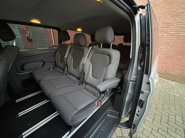 Mercedes-benz - 2015 - v-klasse - 200 cdi lang avantg. -automaat - personenauto - afbeelding 7 van  18