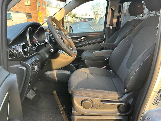 Mercedes-benz - 2015 - v-klasse - 200 cdi lang avantg. -automaat - personenauto - afbeelding 4 van  28