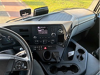 Mercedes-benz - 2016 - antos - vrachtwagen - afbeelding 4 van  7