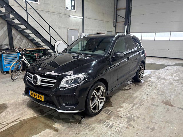 Mercedes-benz - 2016 - gle 350 d 4matic - - personenauto - afbeelding 1 van  9