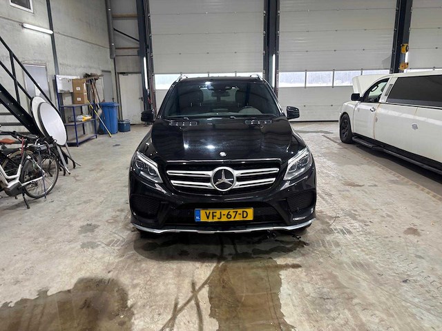 Mercedes-benz - 2016 - gle 350 d 4matic - - personenauto - afbeelding 7 van  10