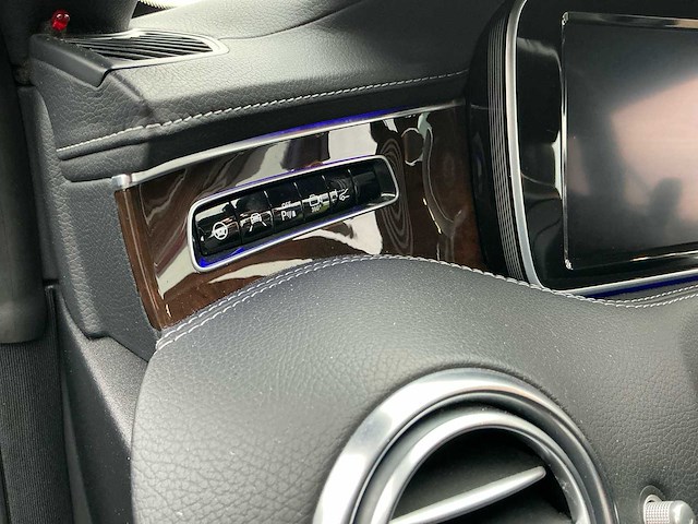 Mercedes-benz - 2016 - s-klasse cabrio - amg 63 4matic - personenauto - afbeelding 18 van  39