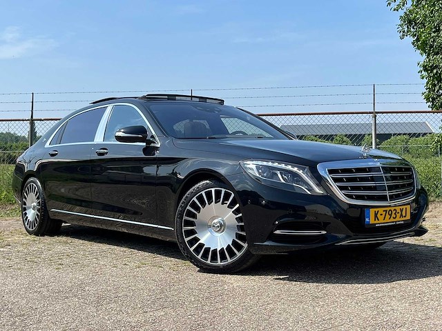 Mercedes-benz - 2017 - 500 maybach 4matic - personenauto - afbeelding 1 van  25