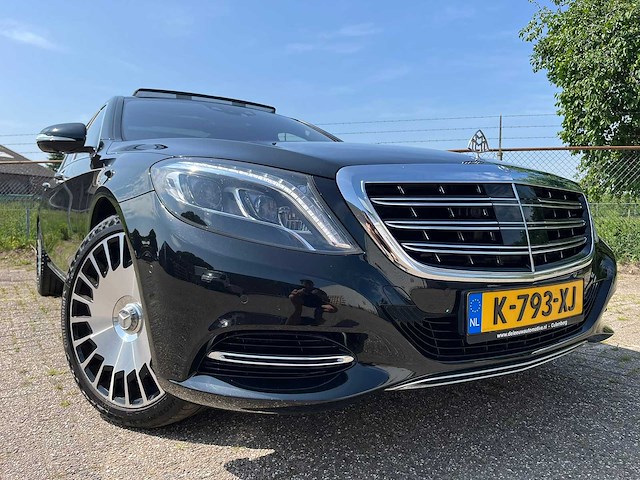 Mercedes-benz - 2017 - 500 maybach 4matic - personenauto - afbeelding 19 van  25