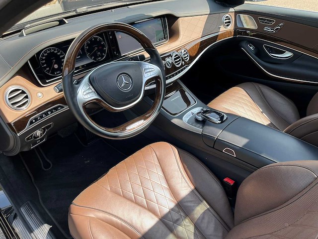 Mercedes-benz - 2017 - 500 maybach 4matic - personenauto - afbeelding 20 van  25