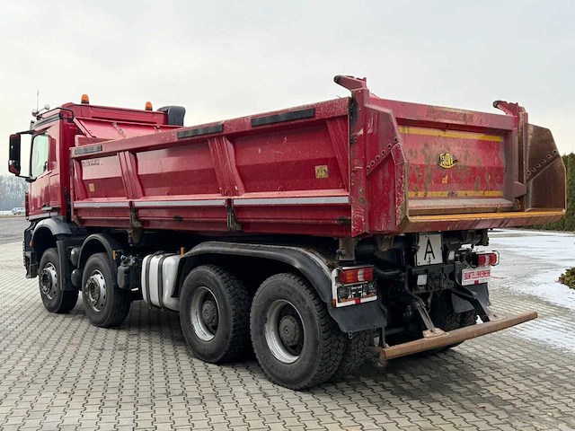 Mercedes-benz - 2017 - arocs - vrachtwagen - afbeelding 5 van  24