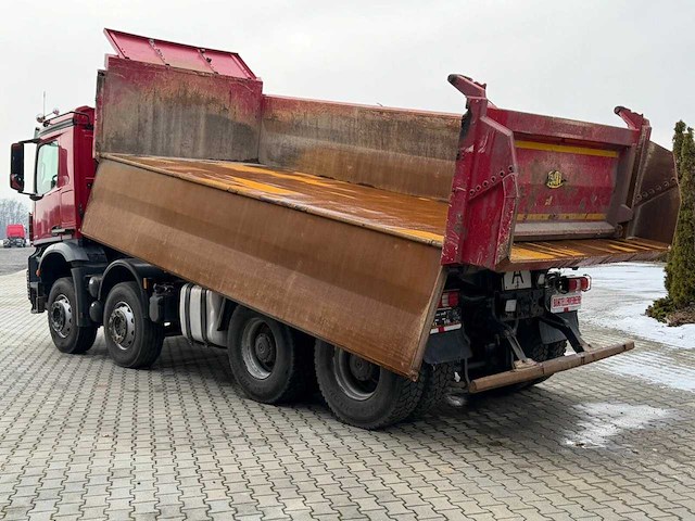 Mercedes-benz - 2017 - arocs - vrachtwagen - afbeelding 15 van  24