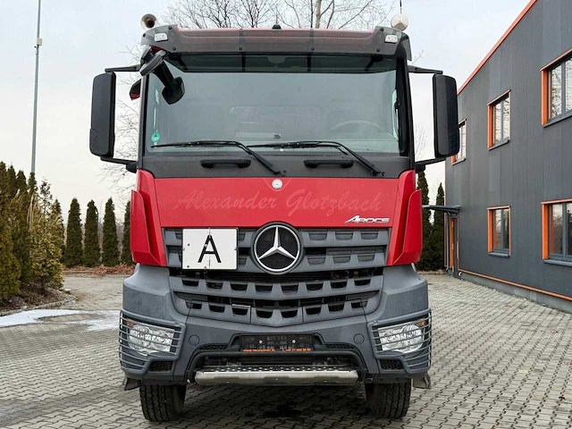 Mercedes-benz - 2017 - arocs - vrachtwagen - afbeelding 16 van  24