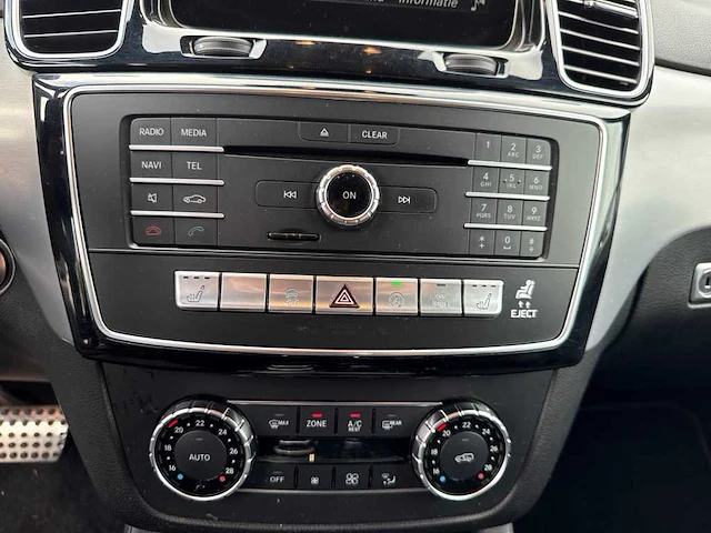 Mercedes-benz - 2017 - gle-klasse - amg 43 4matic - automaat - personenauto - afbeelding 7 van  24
