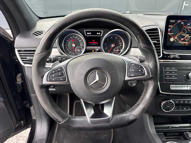 Mercedes-benz - 2017 - gle-klasse - amg 43 4matic - automaat - personenauto - afbeelding 20 van  24