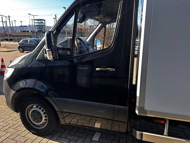 Mercedes-benz - 2018 - 311 2.2 cdi 432 hd - bakwagen - afbeelding 3 van  32