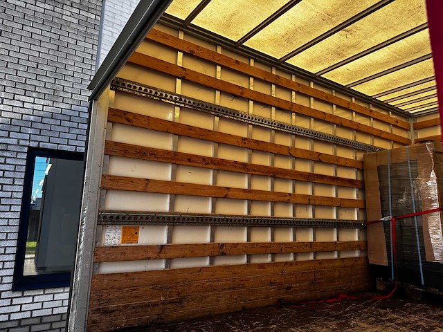 Mercedes-benz - 2018 - 311 2.2 cdi 432 hd - bakwagen - afbeelding 8 van  32