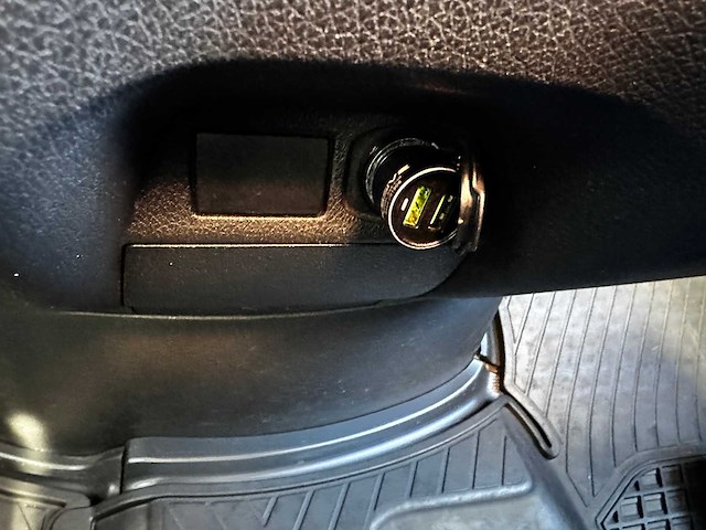 Mercedes-benz - 2018 - 311 2.2 cdi 432 hd - bakwagen - afbeelding 20 van  32