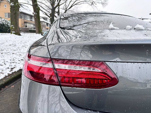 Mercedes-benz - 2018 - e-klasse coupé - 300 edition 1 - n-071-bf - afbeelding 19 van  26