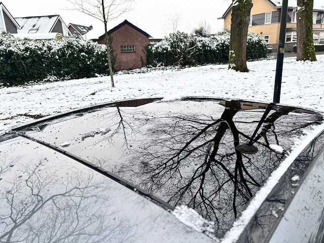 Mercedes-benz - 2018 - e-klasse coupé - 300 edition 1 - n-071-bf - afbeelding 18 van  26