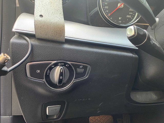 Mercedes-benz - 2018 - e-klasse estate - 200 d - ts-201-n - afbeelding 3 van  28