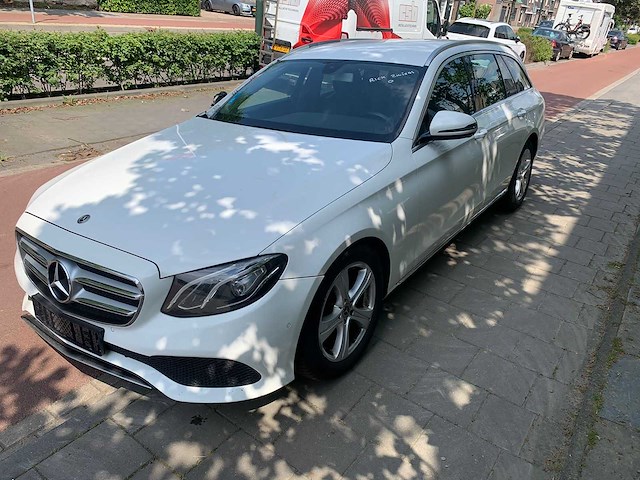 Mercedes-benz - 2018 - e-klasse estate - 200 d - ts-201-n - afbeelding 1 van  28
