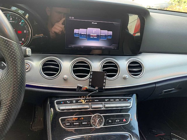 Mercedes-benz - 2018 - e-klasse estate - 200 d - ts-201-n - afbeelding 21 van  28
