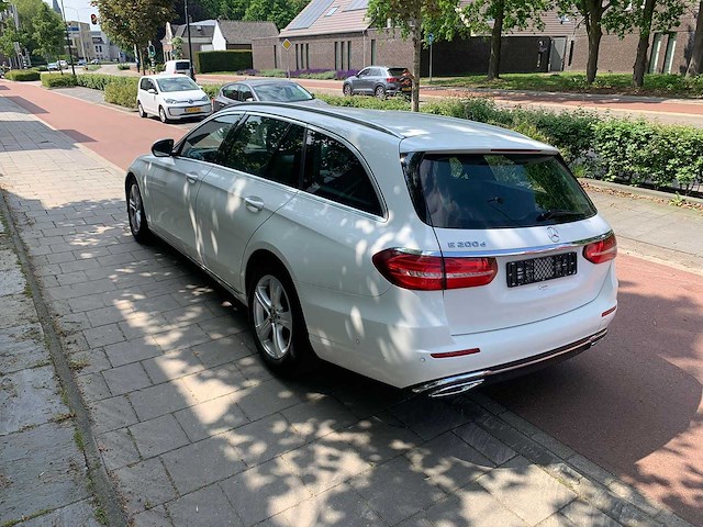 Mercedes-benz - 2018 - e-klasse estate - 200 d - ts-201-n - afbeelding 25 van  28