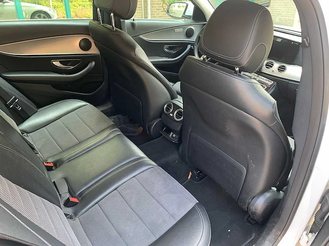 Mercedes-benz - 2018 - e-klasse estate - 200 d - ts-201-n - afbeelding 12 van  28