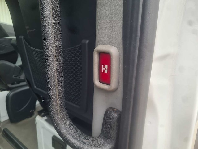 Mercedes-benz - 2018 - sprinter - 214 2.2 bt 366 hd - sl-680-k - afbeelding 14 van  16