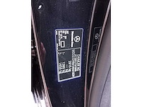 Mercedes-benz - 2019 - 560 maybach 4matic - personenauto - afbeelding 11 van  28