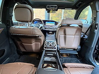 Mercedes-benz - 2019 - 560 maybach 4matic - personenauto - afbeelding 16 van  28