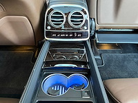 Mercedes-benz - 2019 - 560 maybach 4matic - personenauto - afbeelding 17 van  28