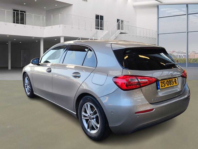 Mercedes-benz - 2019 - a-klasse - 200 - automaat - personenauto - afbeelding 9 van  16