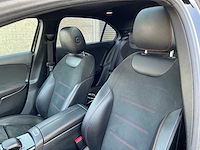 Mercedes-benz - 2019 - a-klasse - 200 launch ed pr. - personenauto (s-288-pb) - afbeelding 2 van  35