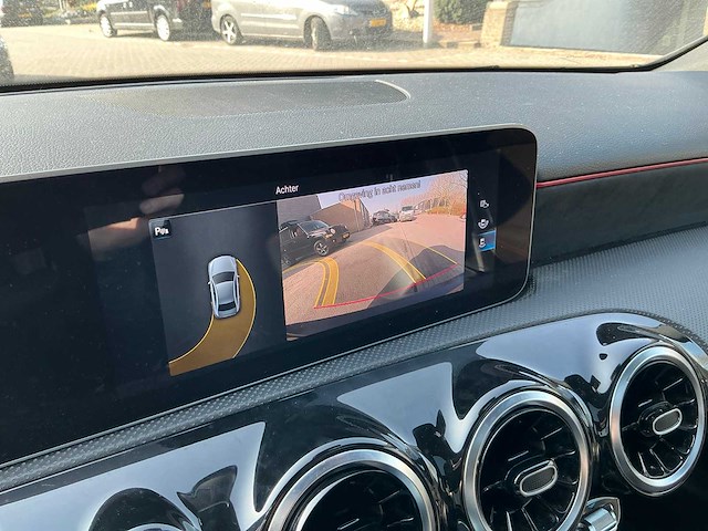 Mercedes-benz - 2019 - a-klasse - 200 launch ed pr. - personenauto (s-288-pb) - afbeelding 7 van  35