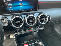 Mercedes-benz - 2019 - a-klasse - 200 launch ed pr. - personenauto (s-288-pb) - afbeelding 8 van  35