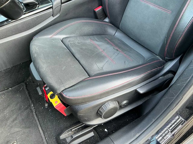 Mercedes-benz - 2019 - a-klasse - 200 launch ed pr. - personenauto (s-288-pb) - afbeelding 35 van  35