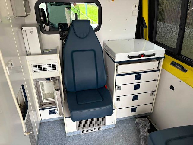 Mercedes-benz - 2019 - sprinter - om642.899 140kw 2987cc d - h-269-bn - afbeelding 21 van  28