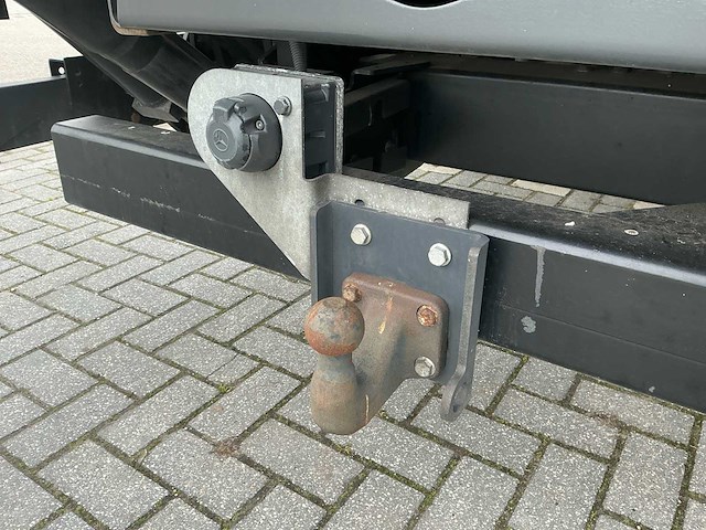Mercedes-benz - 2020 - 967pkx2 - vrachtwagen - afbeelding 27 van  55