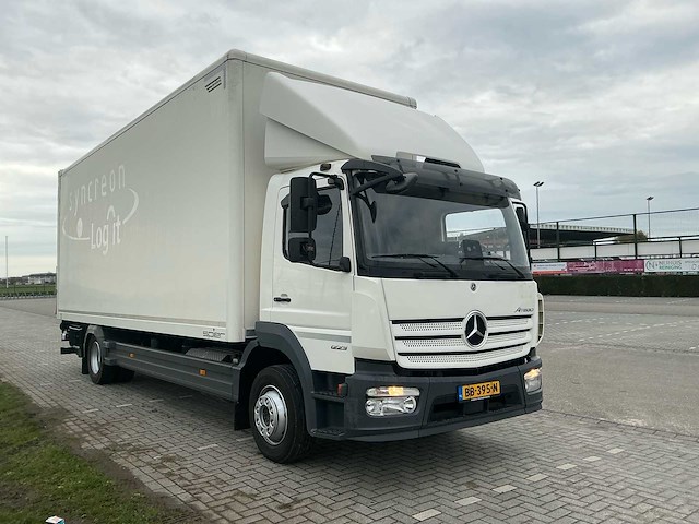 Mercedes-benz - 2020 - 967pkx2 - vrachtwagen - afbeelding 23 van  55