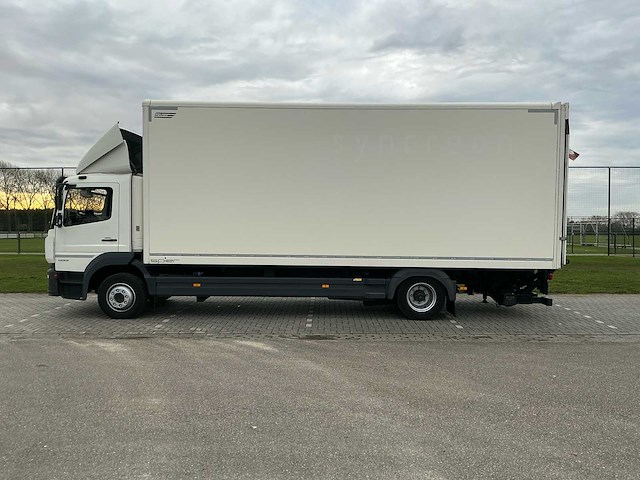 Mercedes-benz - 2020 - 967pkx2 - vrachtwagen - afbeelding 54 van  55